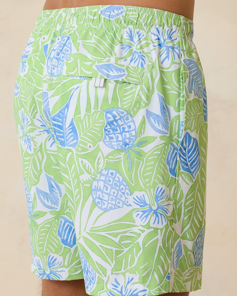 Tommy Bahama Smart Buy - Naples Pineapple Hideaway 6-Inch Swim Trunks