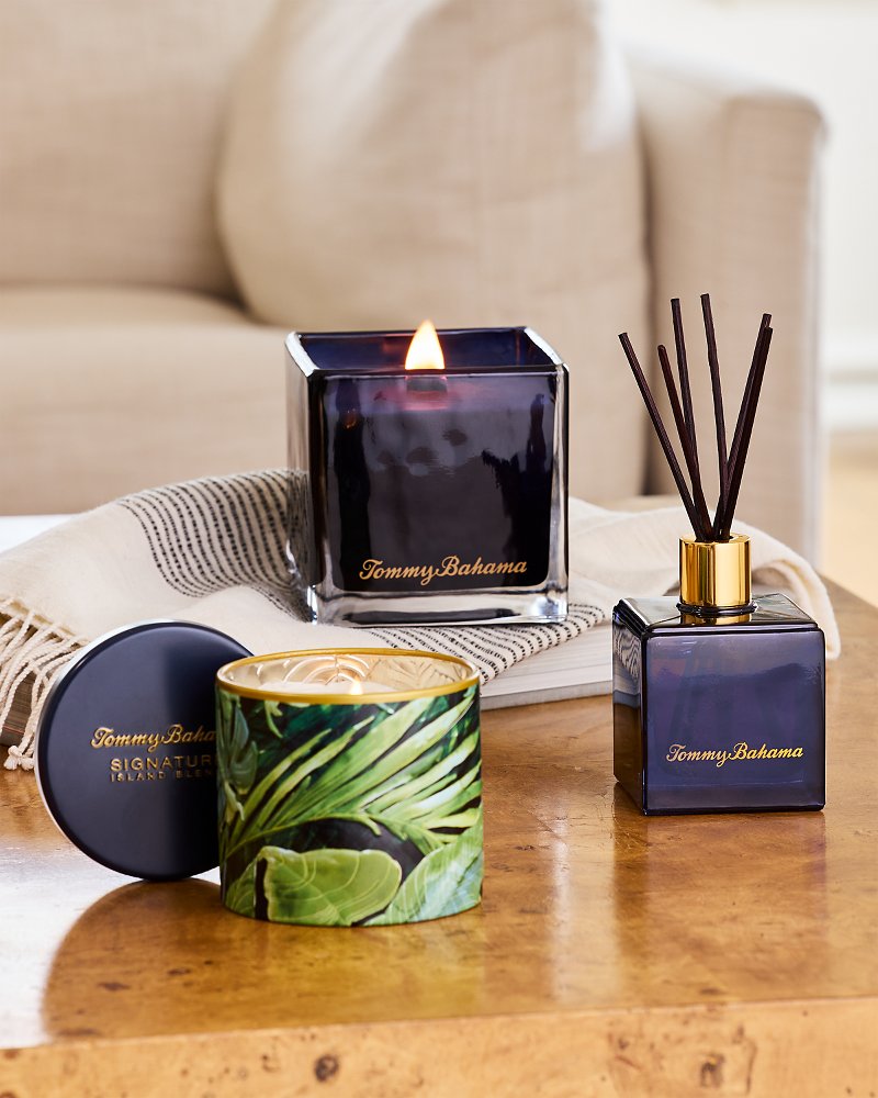 Tommy Bahama Featured - Island Blend 10.6-oz Villa Fronds Candle Tin