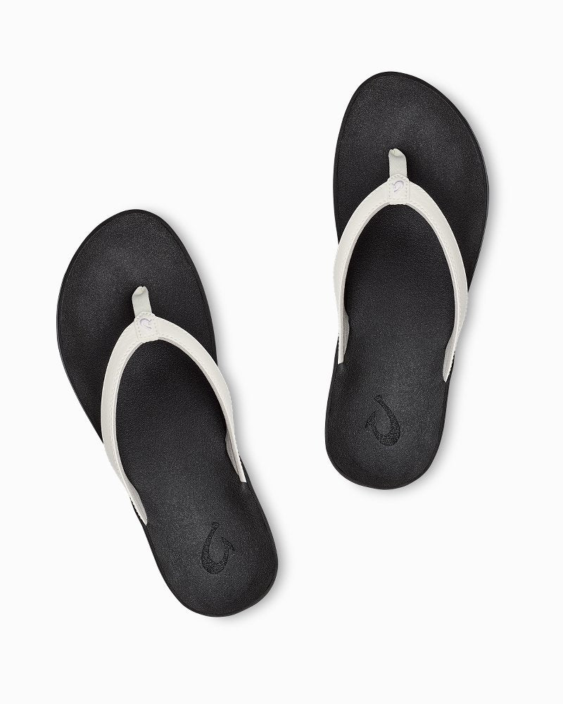 Tommy Bahama Exclusive - OluKai® Puawe Sandals