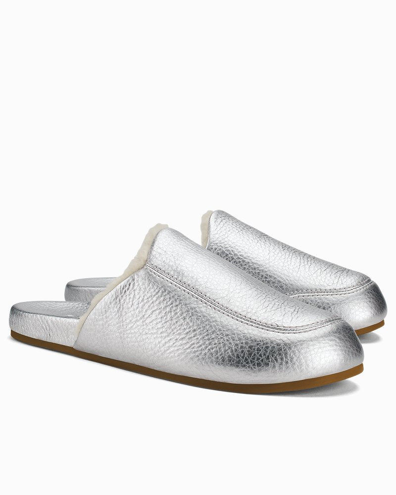 Tommy Bahama Featured - OluKai® Kōnea Slippers