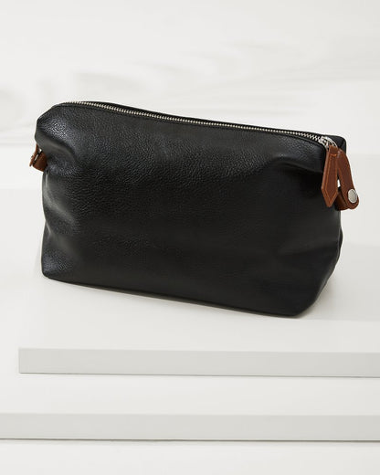 Tommy Bahama Exclusive - Black Croft Dopp Kit