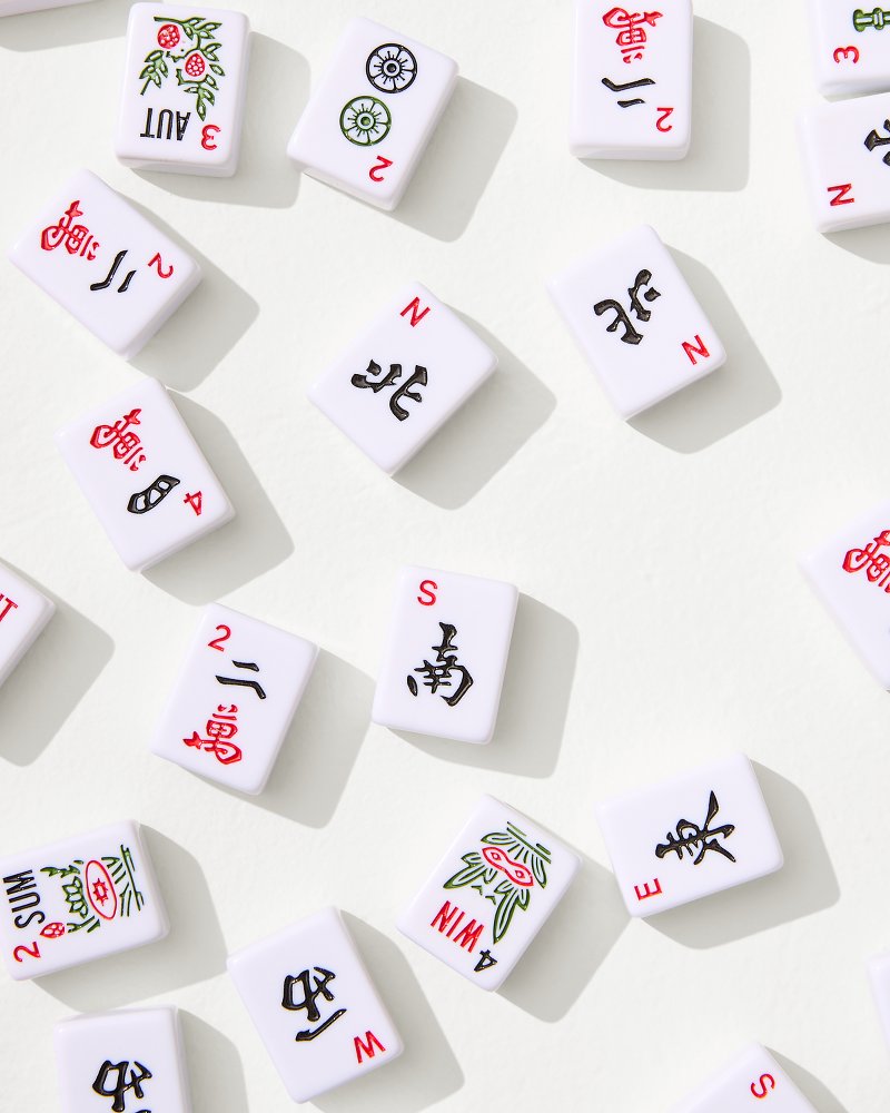 Tommy Bahama Top Pick - Mahjong Game Set