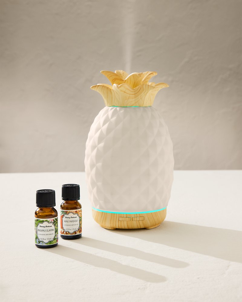 Tommy Bahama Deals - Maui Mango Ceramic Pineapple Diffuser Oil Refill Set