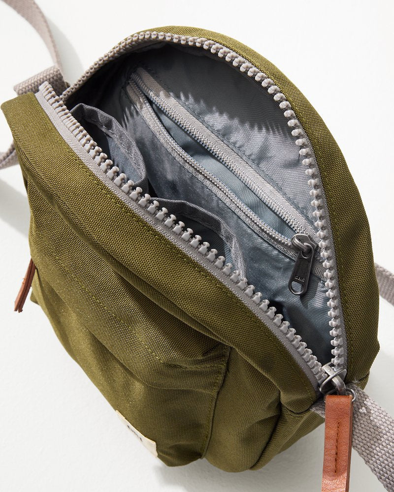 Tommy Bahama Deals - Paddington Moss Crossbody Bag