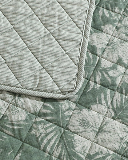 Tommy Bahama Hot Sale - Hibiscus Jungle Reversible 3-Piece King Quilt Set