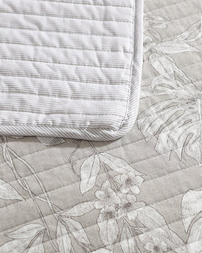 Tommy Bahama Value - Jungle Toile Reversible 3-Piece Full/Queen Quilt Set