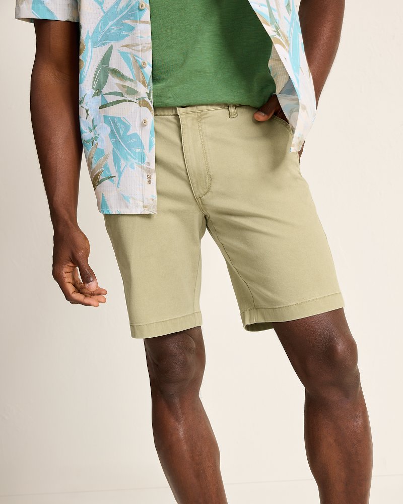 Tommy Bahama Popular - Boracay® Chino 9-Inch Shorts