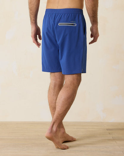 Tommy Bahama Signature - Monterey Coast Hybrid IslandZone® 9-Inch Shorts