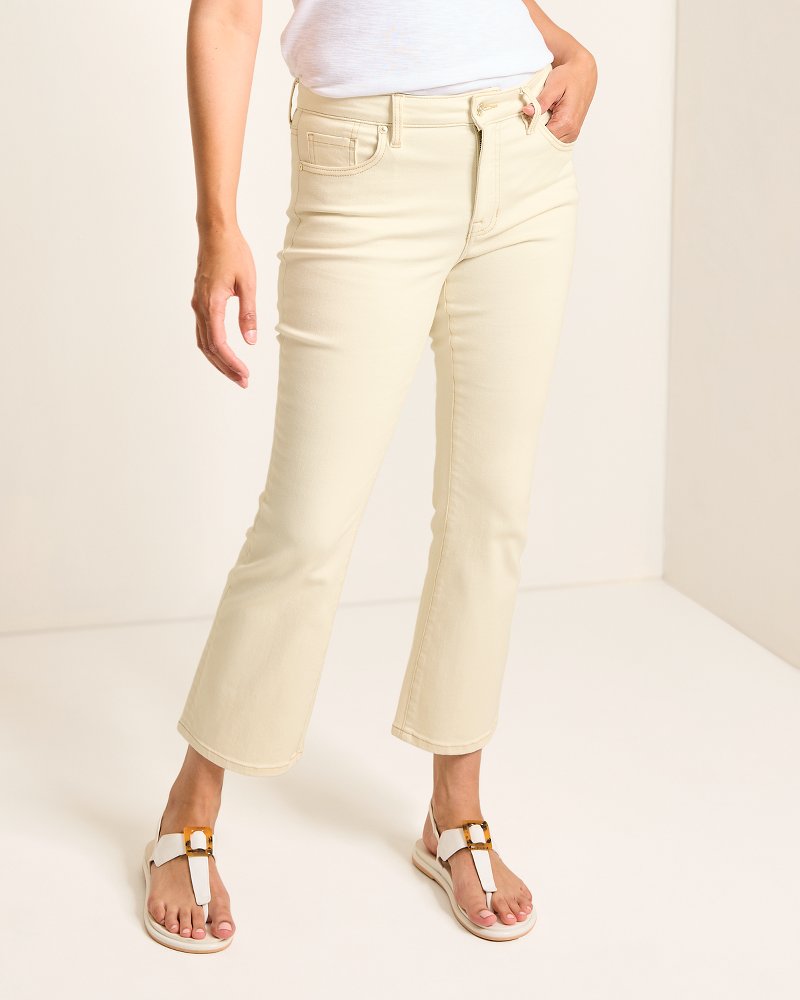 Tommy Bahama Quality - Natural Mid-Rise Cropped Mini Bootcut Jeans