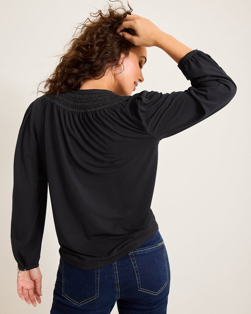 Tommy Bahama Essential - Kauai Long-Sleeve Smocked Top