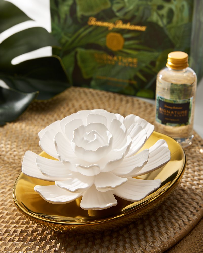 Tommy Bahama Hot Sale - Island Blend Porcelain Flower Diffuser
