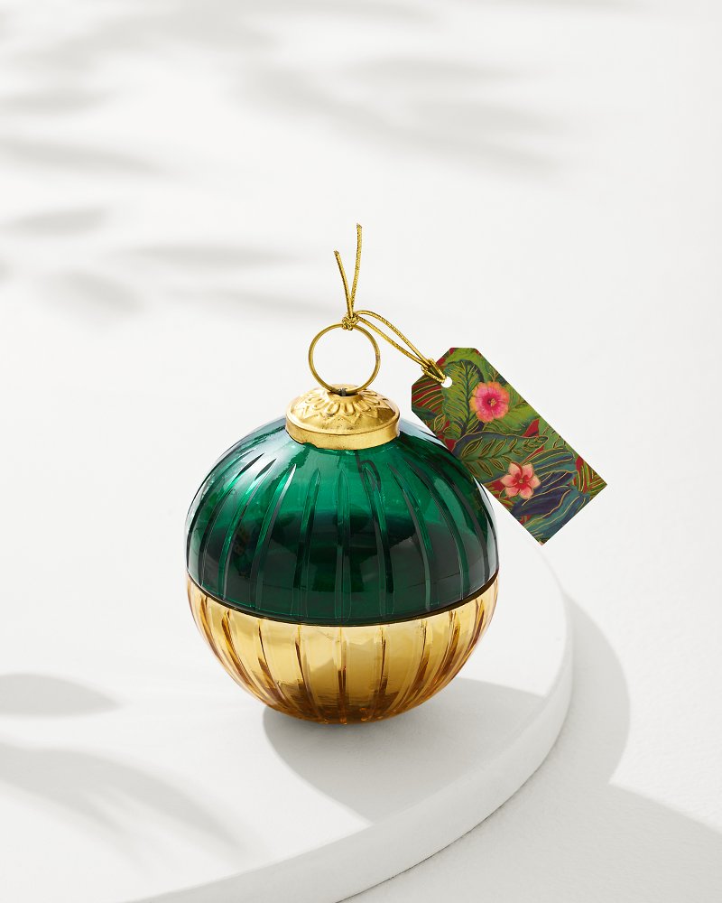Tommy Bahama Exclusive - Evergreen 3-oz. Etched Ornament Candle