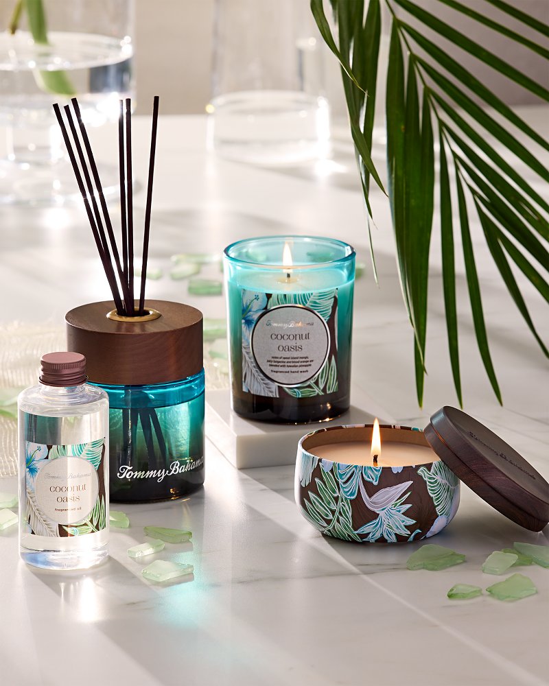 Tommy Bahama Customer Favorite - Coconut Oasis Travel Candle Tin