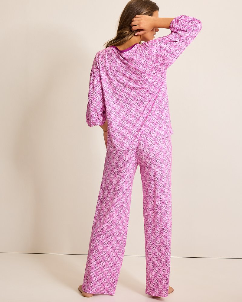 Tommy Bahama Smart Buy - Jersey 3/4-Sleeve & Pants Pajama Set
